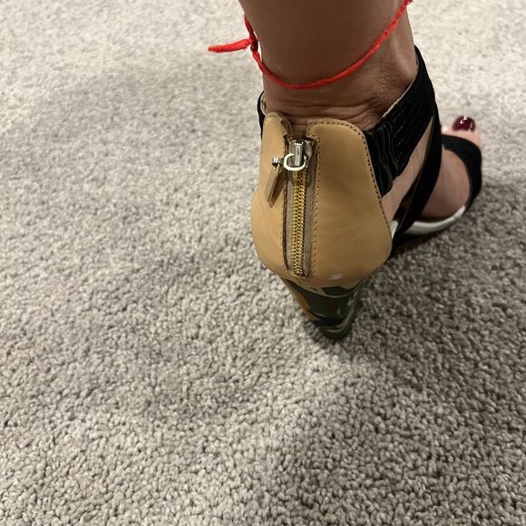 Black Suede Strap Wedge Sandals – size US 7 - Picture 5 of 11